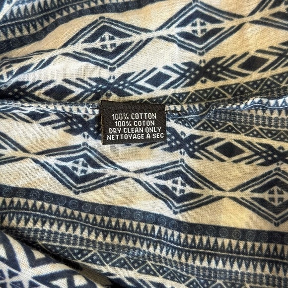 2 for $26 Tolani 3/4-Sleeve Lightweight Cotton Top Size Medium - Picture 6 of 6
